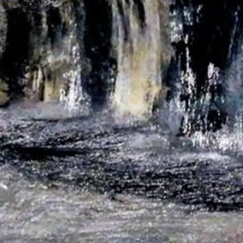 Détail — Falaises sous l’orage