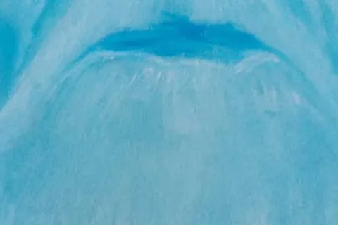 Détail — Vieil homme d’azur